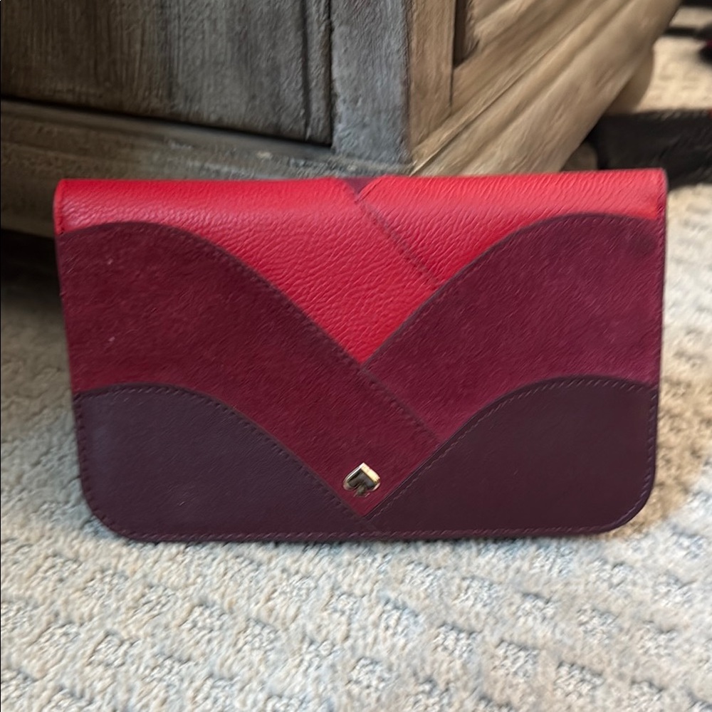Kate Spade Red Wallet with Sleek Design